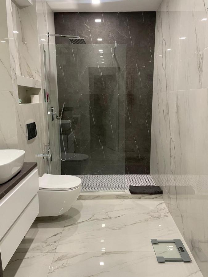 Жк Great Britain Apartment Lviv Ngoại thất bức ảnh