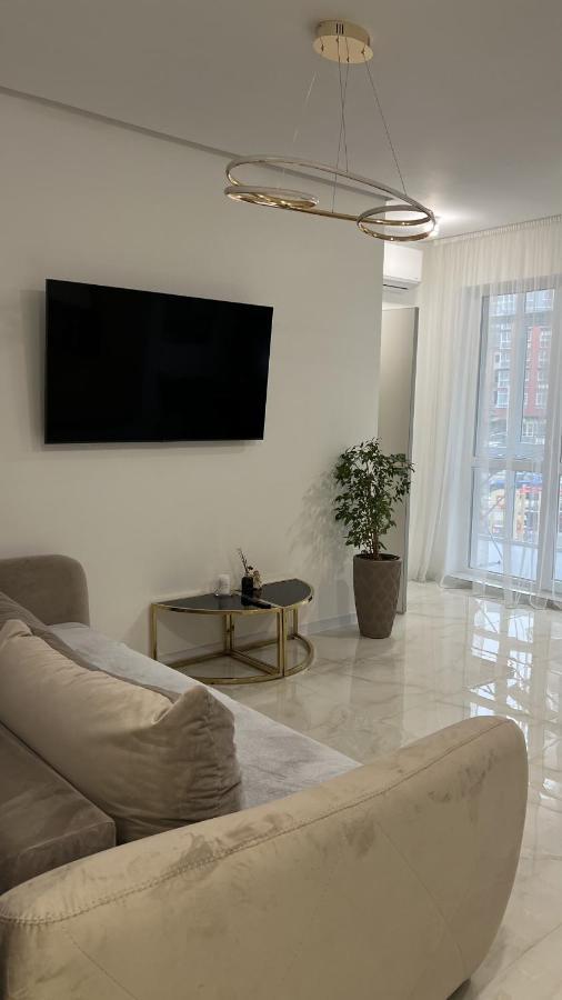 Жк Great Britain Apartment Lviv Ngoại thất bức ảnh