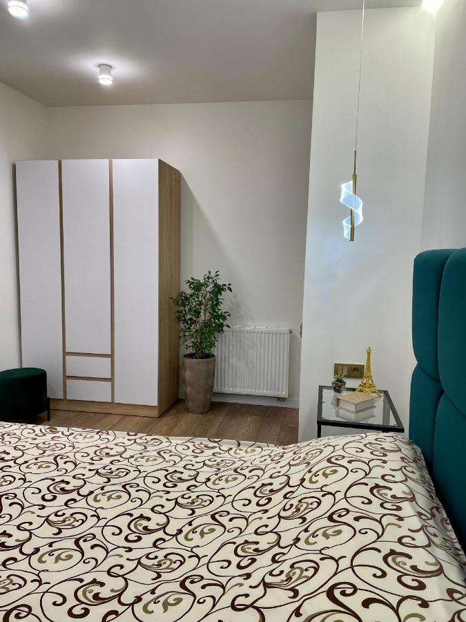 Жк Great Britain Apartment Lviv Ngoại thất bức ảnh