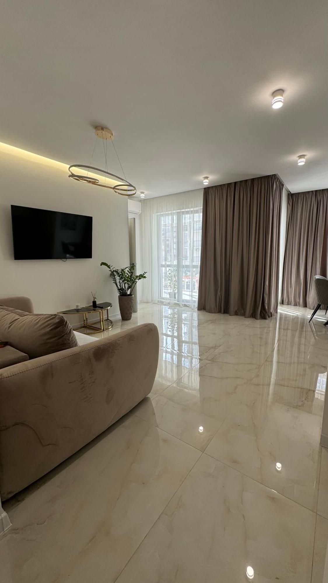 Жк Great Britain Apartment Lviv Ngoại thất bức ảnh